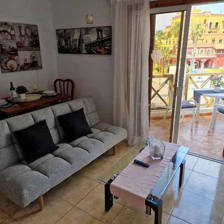 Apartment Beachfront No 1 With Heated Pool, Close To Sea And Beach, Balcony, Wifi