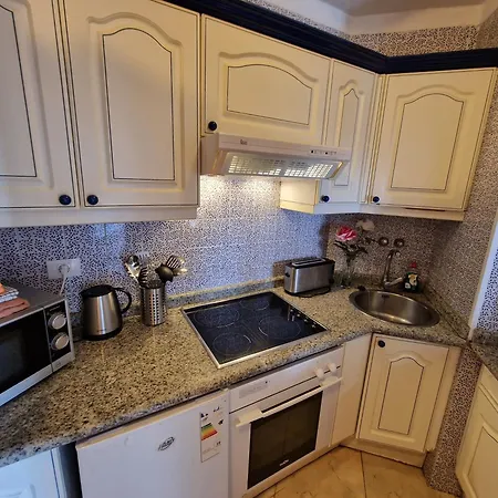 Apartment Beachfront No 1 With Heated Pool, Close To Sea And Beach, Balcony, Wifi